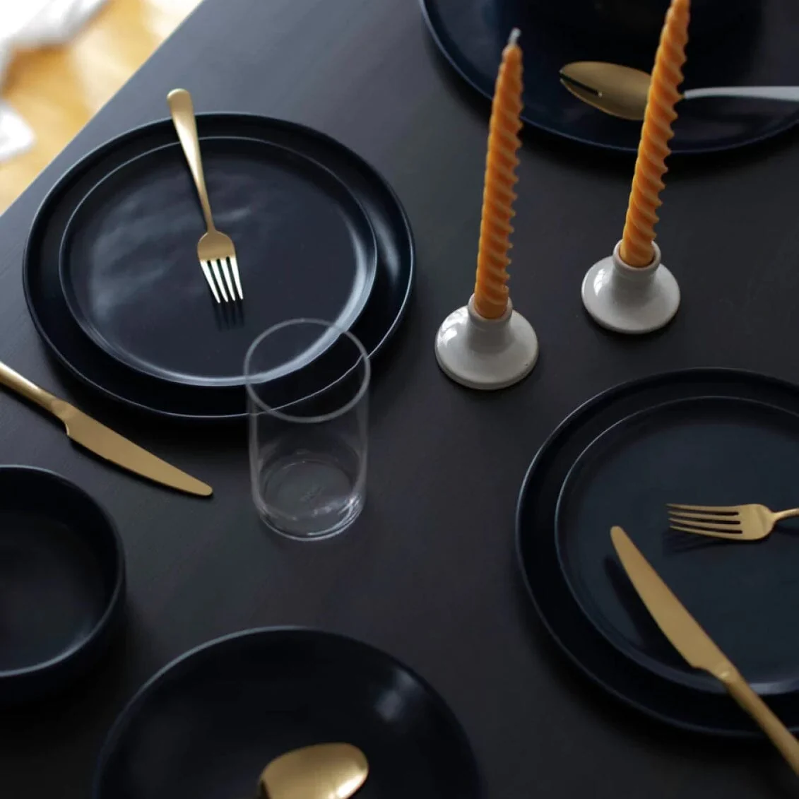 Dinner Plates - Image 5