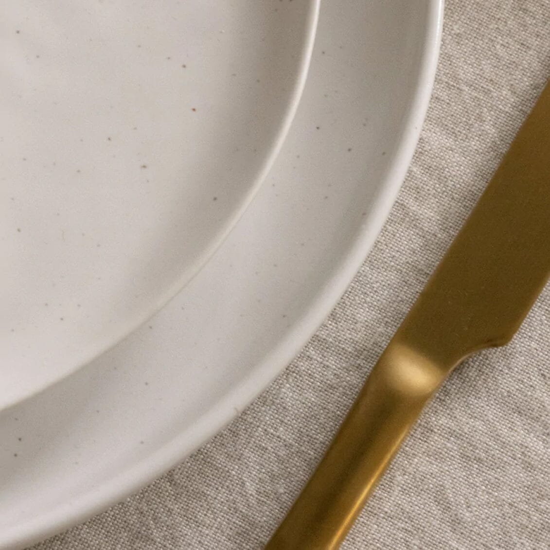 Dinner Plates - Image 9