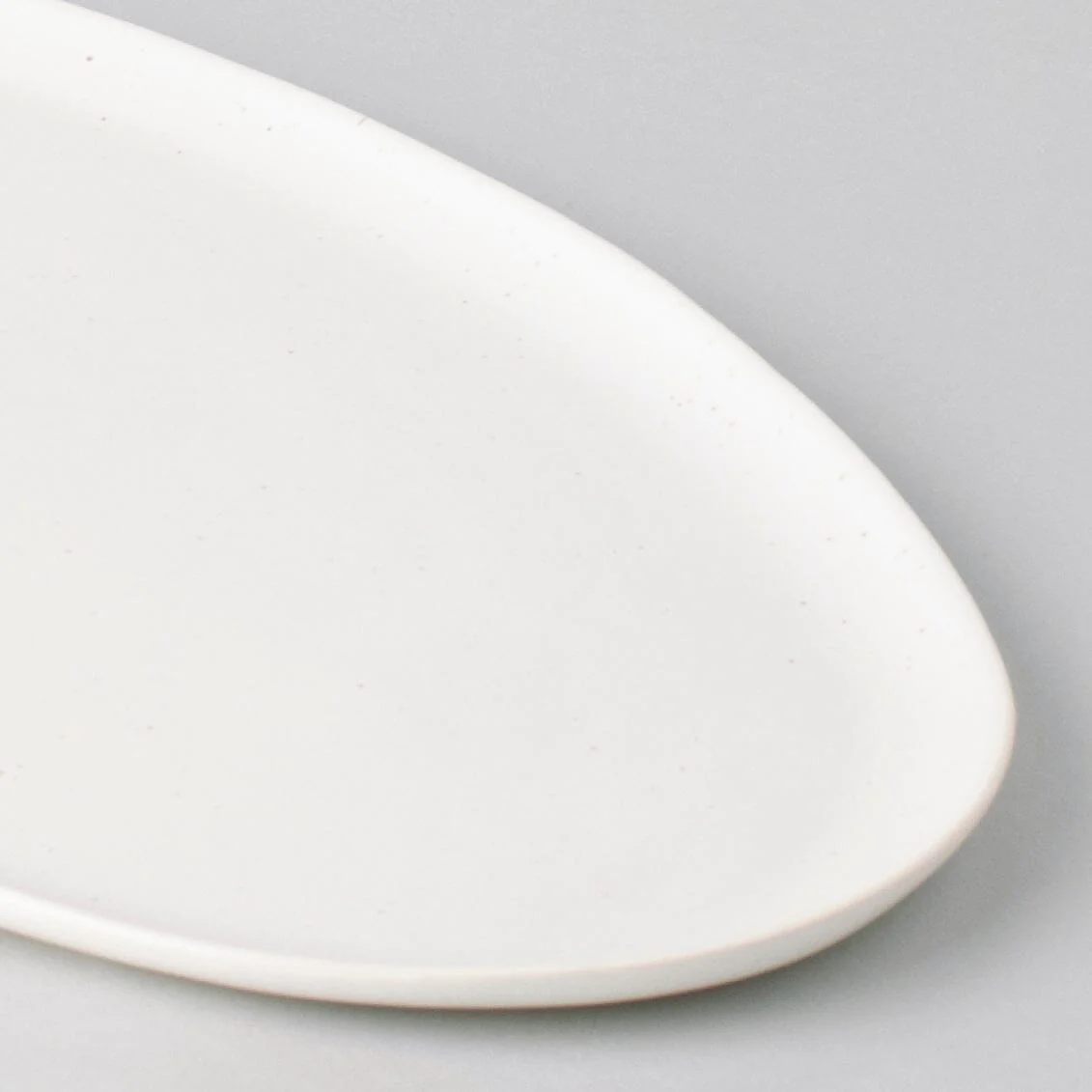Serving Ceramics Set - Image 8