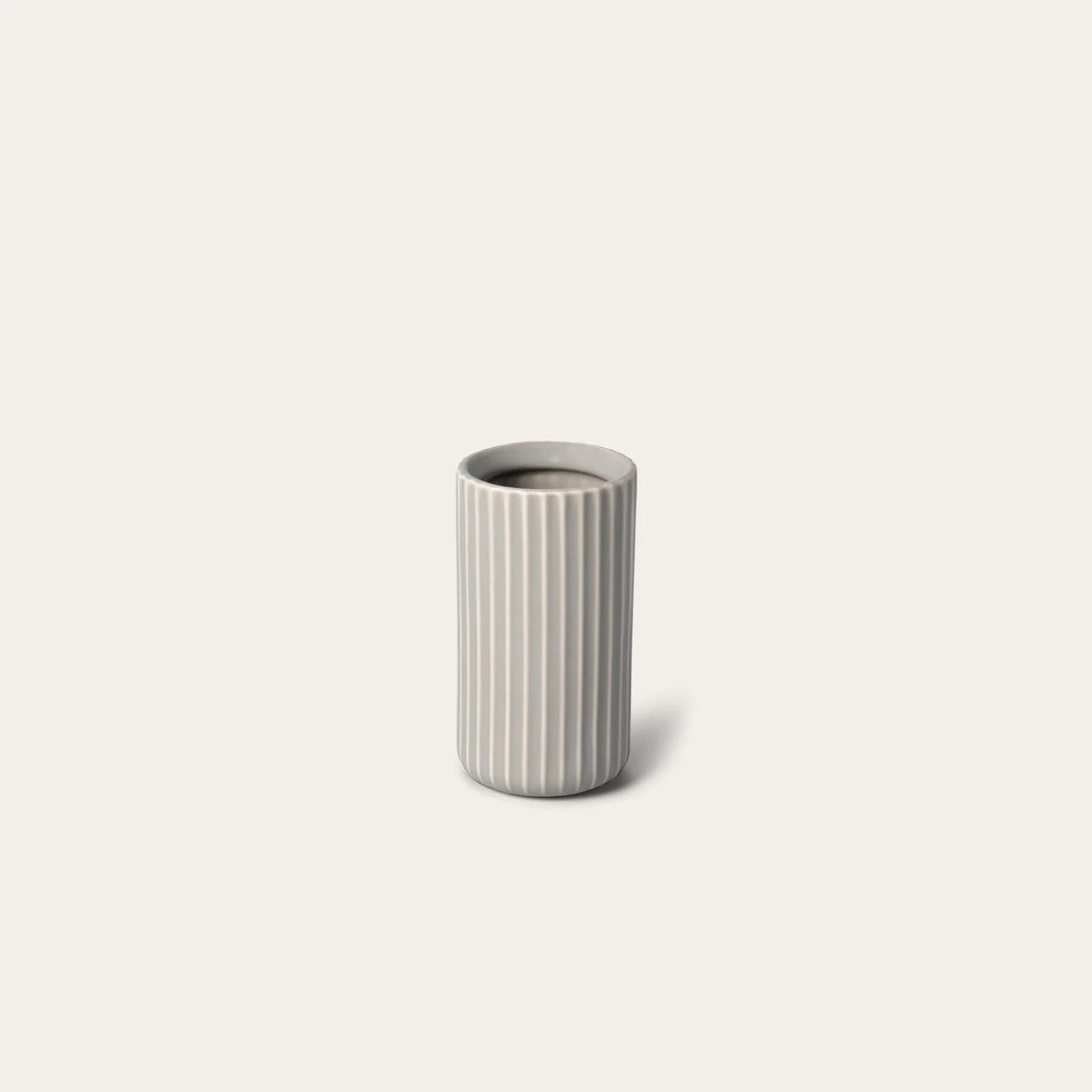 Short Bud Vase - Image 8