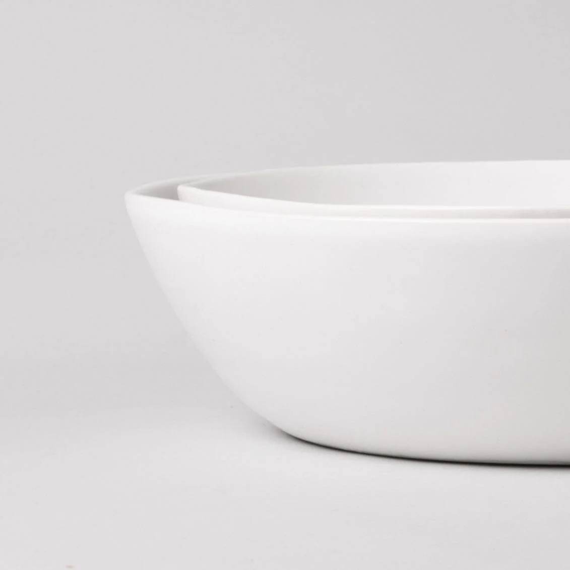 Low Serving Bowls - Image 17